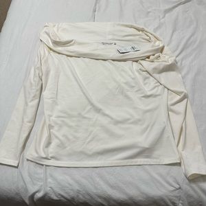 Abercrombie & Fitch Cream Off-Shoulder Long Sleeve NWT